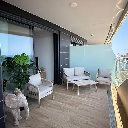 Vistas Al Mar * Μπένιντορμ